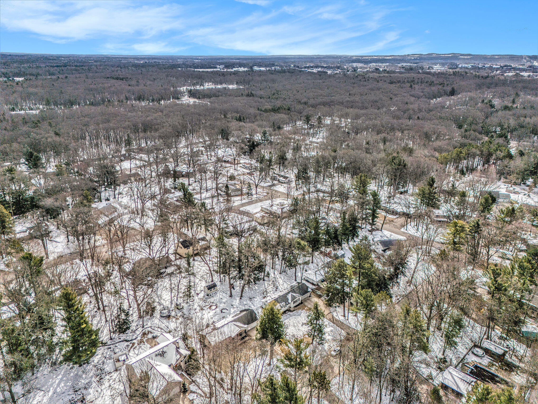 1318 North Lendale Street Ludington, MI 49431 - Photo 30 of 34 029_dji_20250325110850_0093_d_77