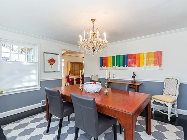 121 Park Avenue Newton, MA 02458 - Photo 6 of 24