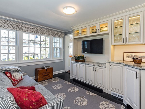 121 Park Avenue Newton, MA 02458 - Photo 10 of 24