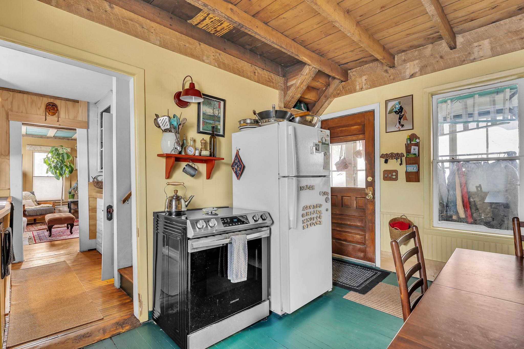 130 River Street Barre, VT 05641 - Photo 8 of 42 Gallery Image 8
