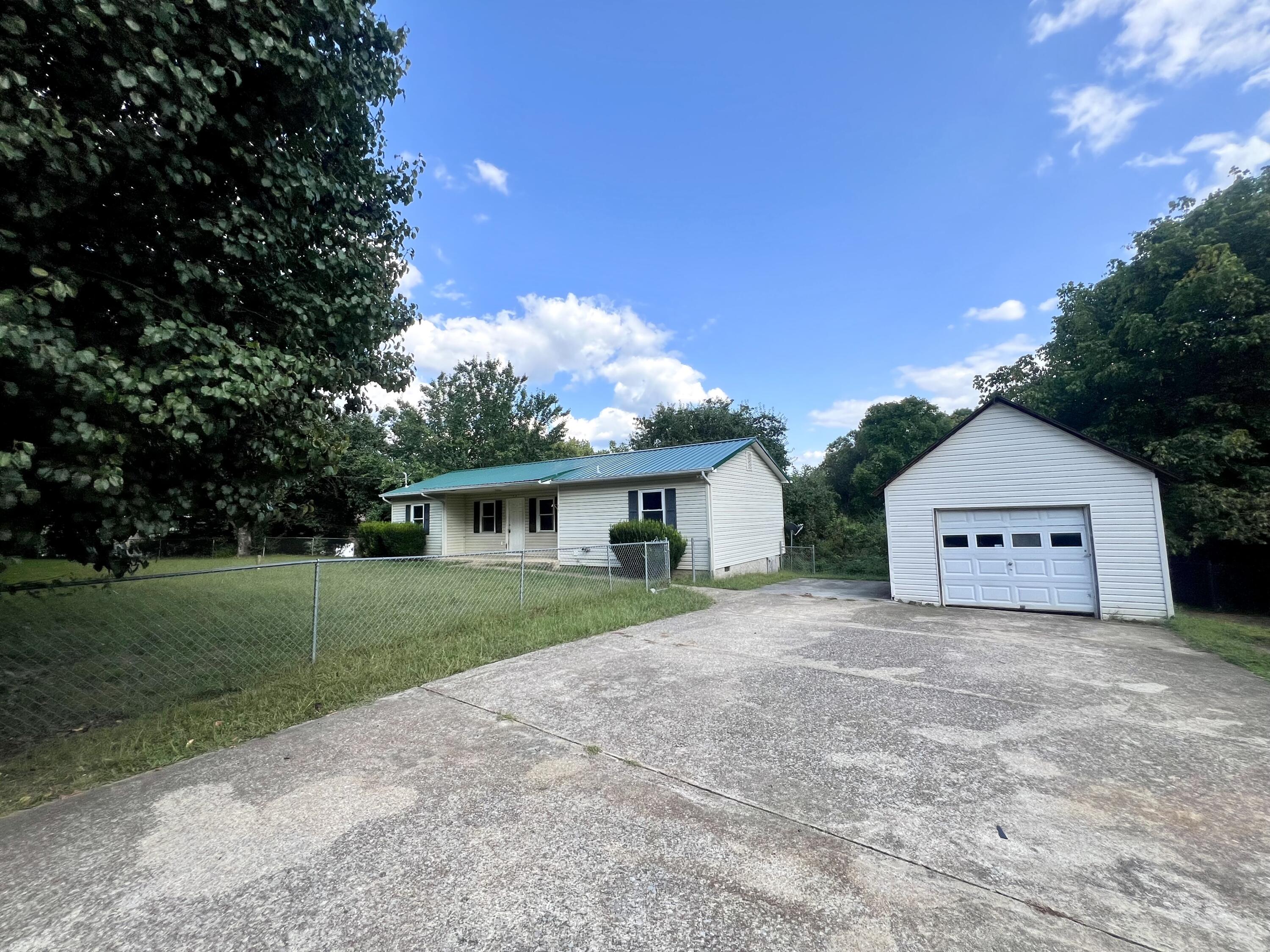713 Mt Pisgah Road Ringgold, GA 30736 - Photo 4 of 21 *