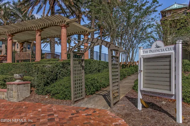 $1,340,000 | 313 Vale Drive, St. Augustine, FL 32095