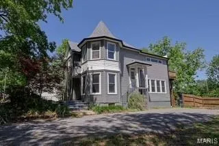 $145,000 | 422 North Frederick Street, Cape Girardeau, MO 63701