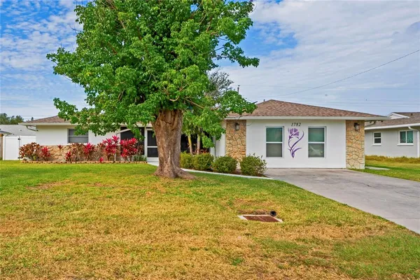 $785,000 | 1782 Coconut Drive, Venice, FL 34293