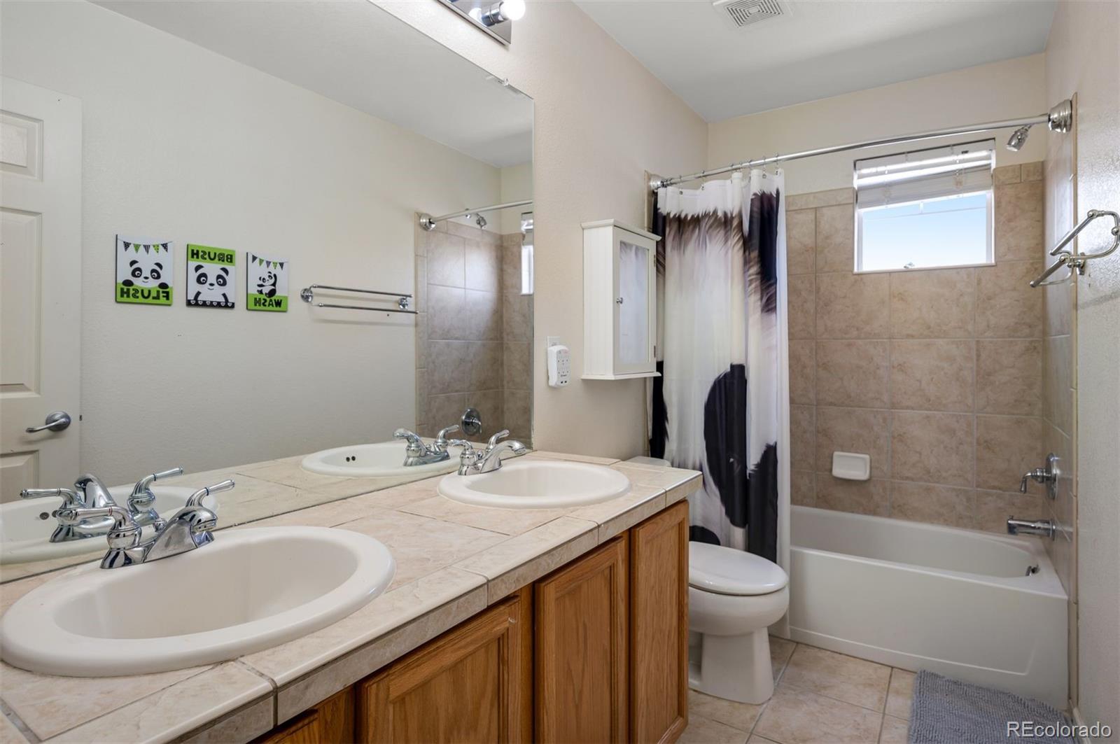 10558 Wagon Highlands Ranch Highlands Ranch, CO 80130 - Photo 19 of 31 Gallery Image 19