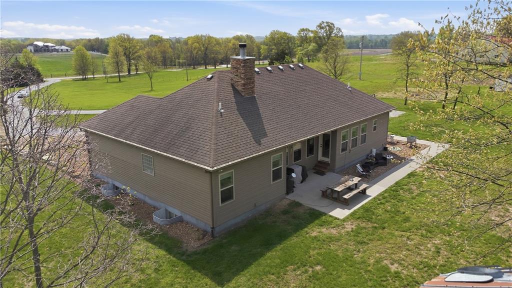 5317 Afek Road Higginsville, MO 64037 - Photo 5 of 48