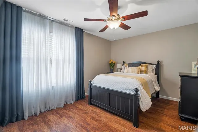 $285,000 | 643 Country Heights Drive, Lake St. Louis, MO 63367