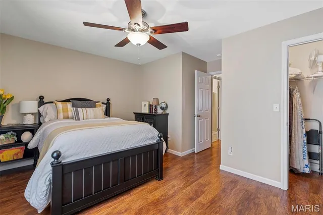 $285,000 | 643 Country Heights Drive, Lake St. Louis, MO 63367