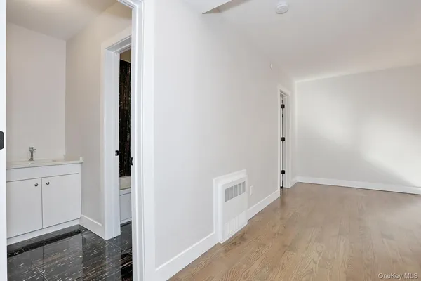 $1,249,000 | 8 Neil Road, Unit 213, Spring Valley, NY 10977