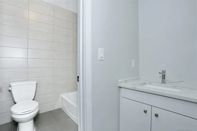 $1,279,000 | 8 Neil Road, Unit 213, Spring Valley, NY 10977