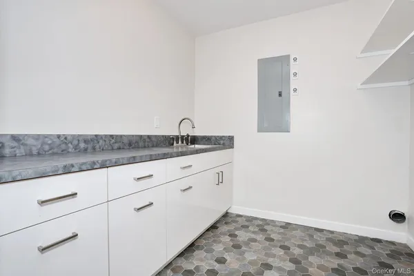 $1,249,000 | 8 Neil Road, Unit 213, Spring Valley, NY 10977