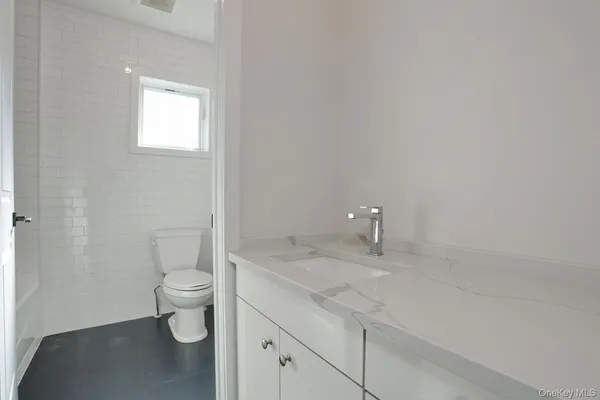 $1,249,000 | 8 Neil Road, Unit 213, Spring Valley, NY 10977