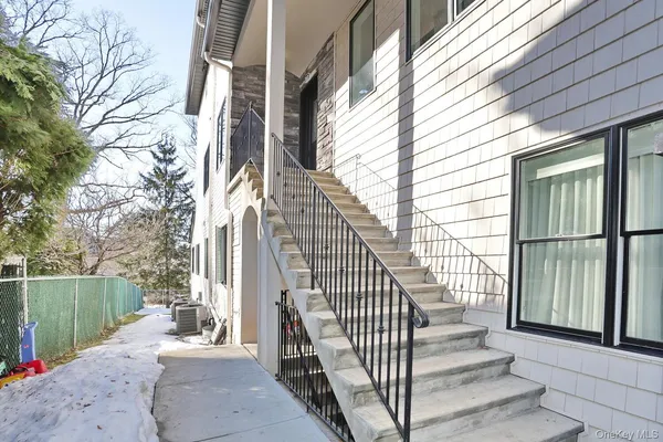 $1,249,000 | 8 Neil Road, Unit 213, Spring Valley, NY 10977