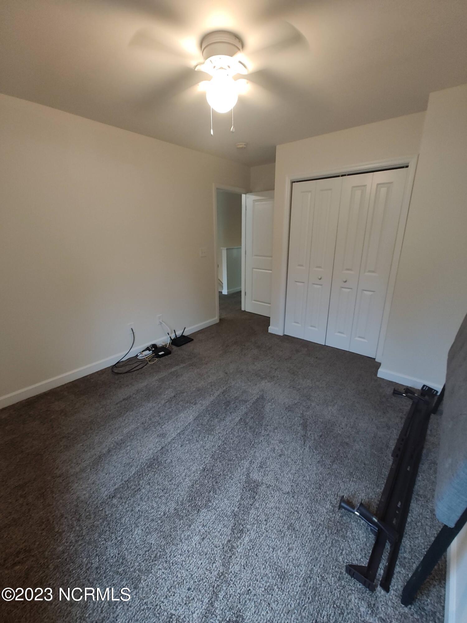 4630 Wilcox Road New Bern, NC 28562 - Photo 19 of 23 2nd Floor Bedroom 1