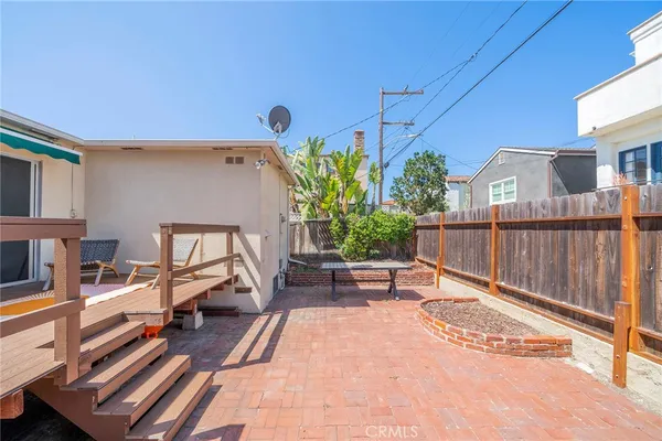 $9,900 | 333 28th Street, Hermosa Beach, CA 90254