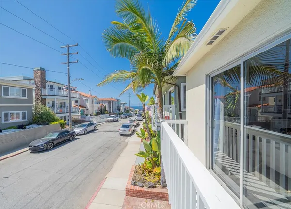 $9,900 | 333 28th Street, Hermosa Beach, CA 90254