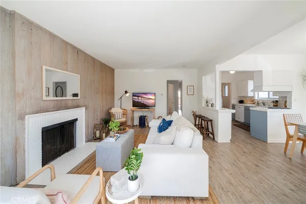 $9,900 | 333 28th Street, Hermosa Beach, CA 90254