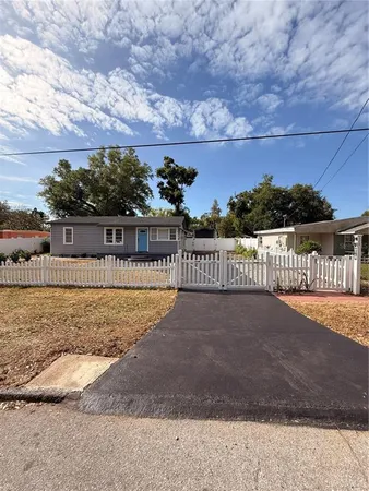 $2,500 | 1510 West Powhatan Avenue, Unit 1, Tampa, FL 33603