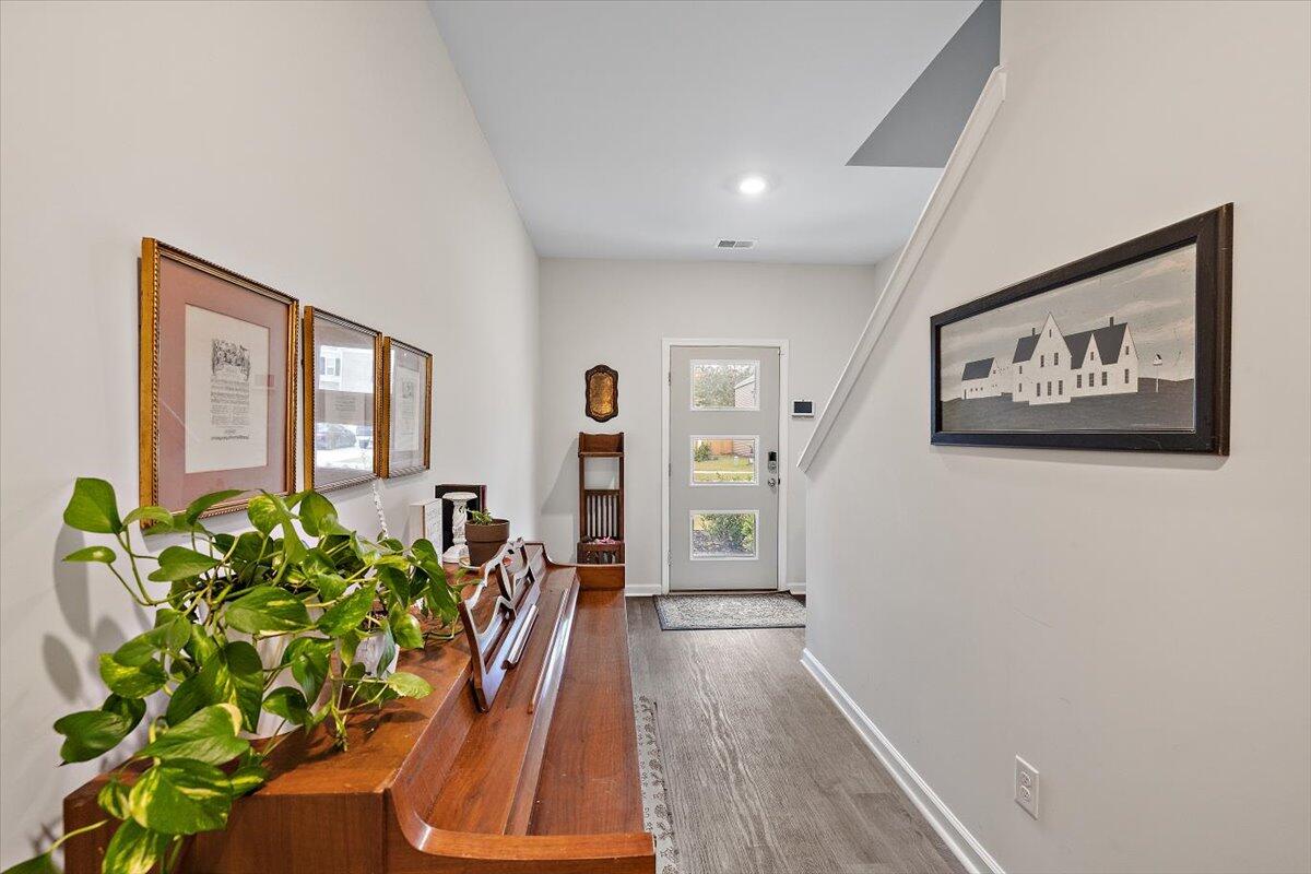 469 Cedarview Road Summerville, SC 29486 - Photo 5 of 26 469 Cedarview Dr., Summerville