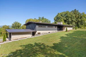 231 Cumberland View Road Clinton, TN 37716 - Photo 1 of 59