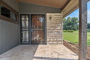 231 Cumberland View Road Clinton, TN 37716 - Photo 3 of 59