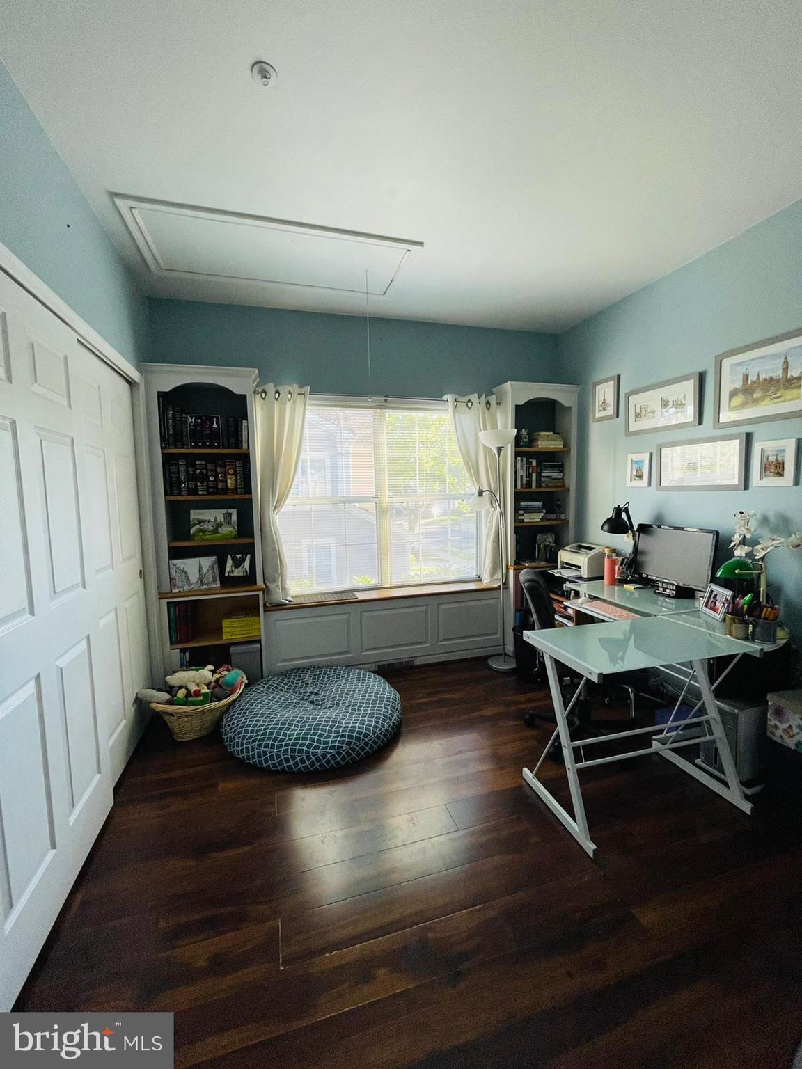 19946 Dunstable Circle, Unit 221 Germantown, MD 20876 - Photo 11 of 34 Bedroom or Studio Upstairs