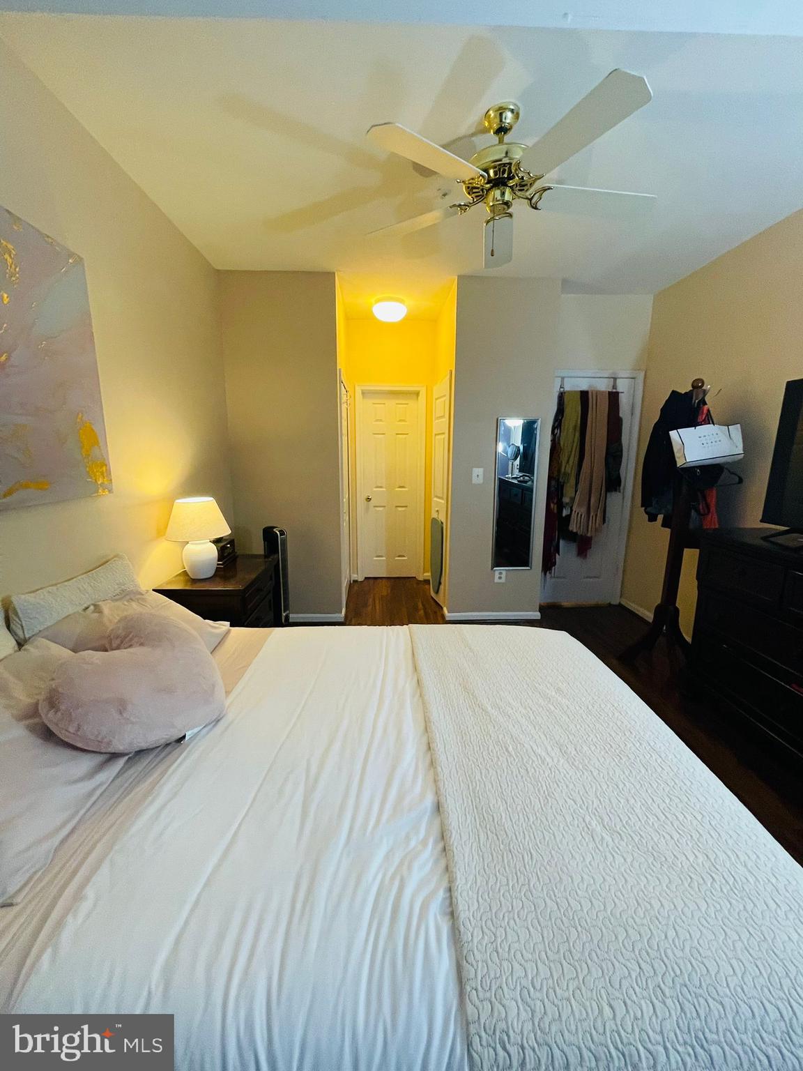 19946 Dunstable Circle, Unit 221 Germantown, MD 20876 - Photo 20 of 34 Master Bedroom