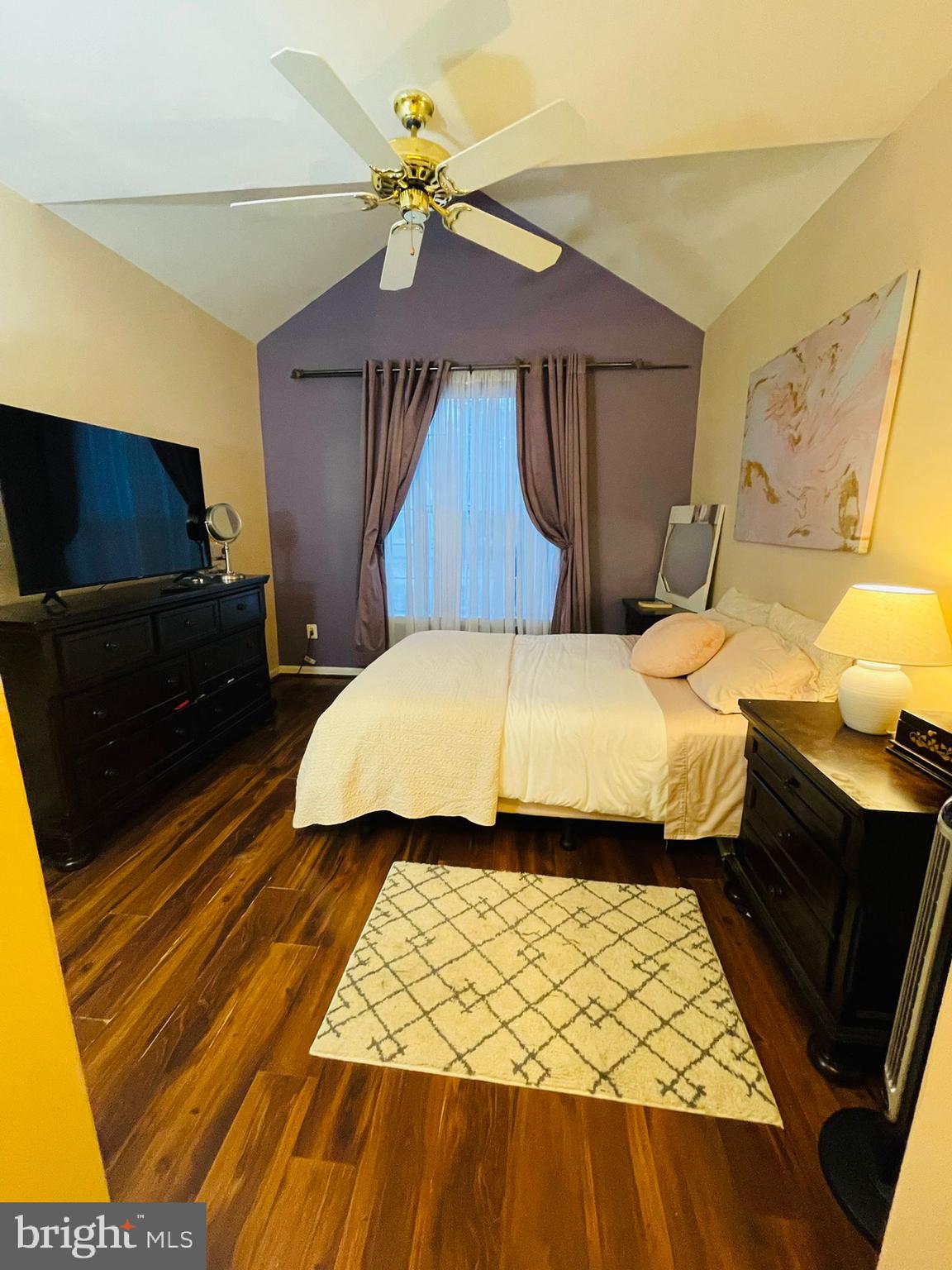 19946 Dunstable Circle, Unit 221 Germantown, MD 20876 - Photo 23 of 34 Master bedroom