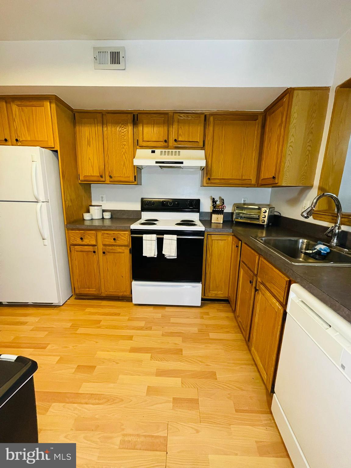 19946 Dunstable Circle, Unit 221 Germantown, MD 20876 - Photo 29 of 34