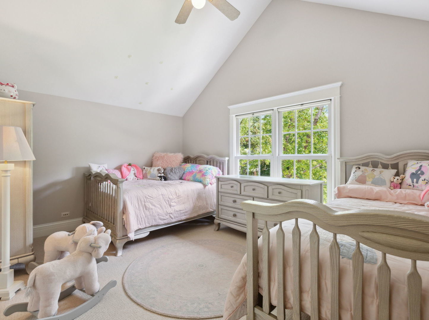 1170 Griffith Road Lake Forest, IL 60045 - Photo 17 of 34 a bedroom with a bed and a window