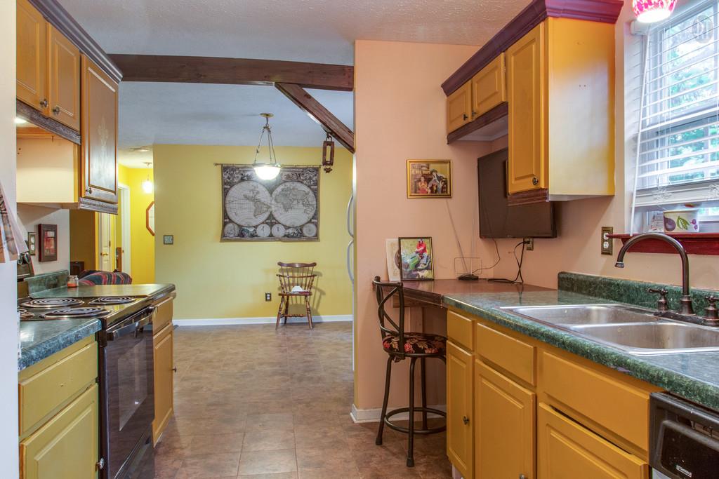 926 Hargrove Road West Dickson, TN 37055 - Photo 12 of 26