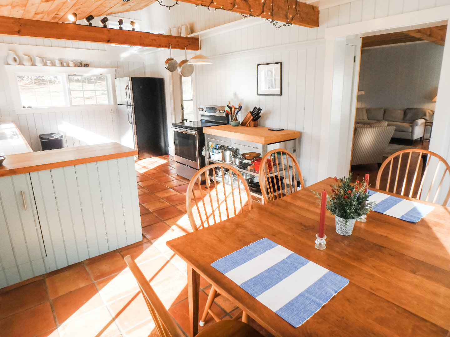 5 Tree Frog Lane Chilmark, MA 02535 - Photo 8 of 24 Gallery Image 8