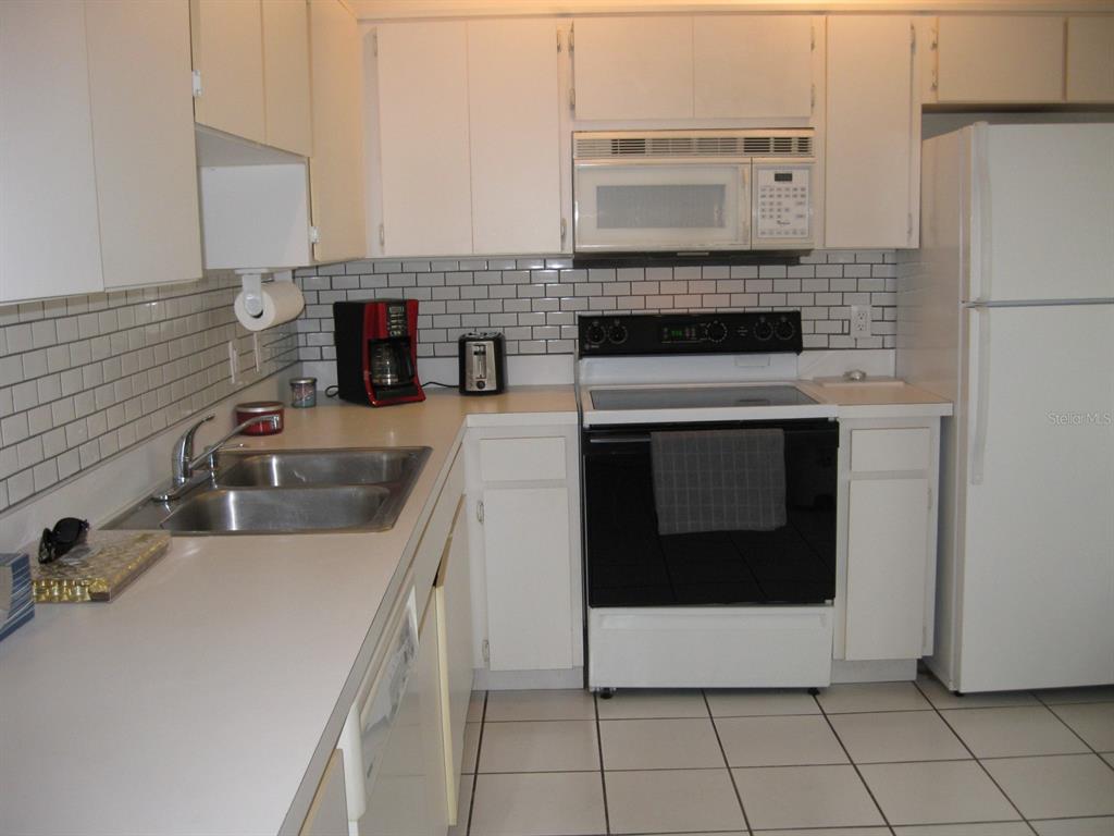 3090 Pointer Drive, Unit 3090 Palm Harbor, FL 34683 - Photo 6 of 34