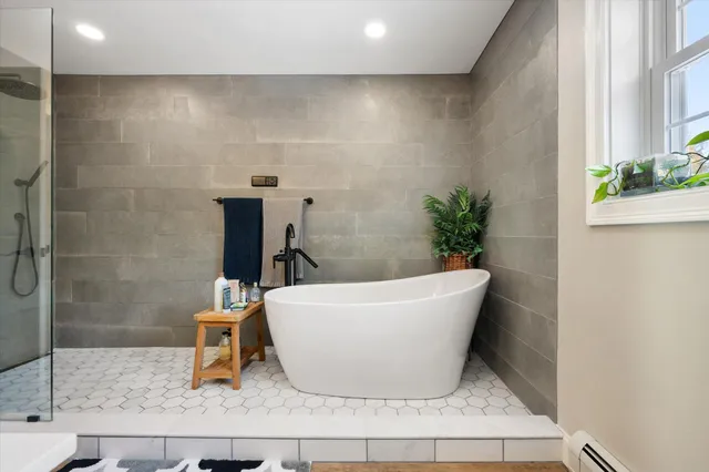 $784,900 | 65 Barrett Lane, Holden, ME 04429