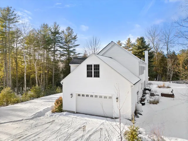 $784,900 | 65 Barrett Lane, Holden, ME 04429