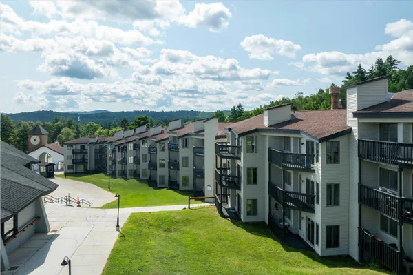 $309,000 | 350 Mountain Road, Unit B303, Ludlow, VT 05149