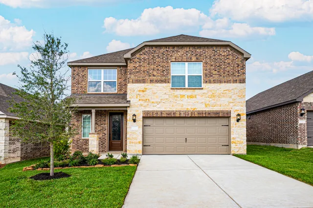 $2,525 | 6213 White Spruce Drive, Conroe, TX 77304
