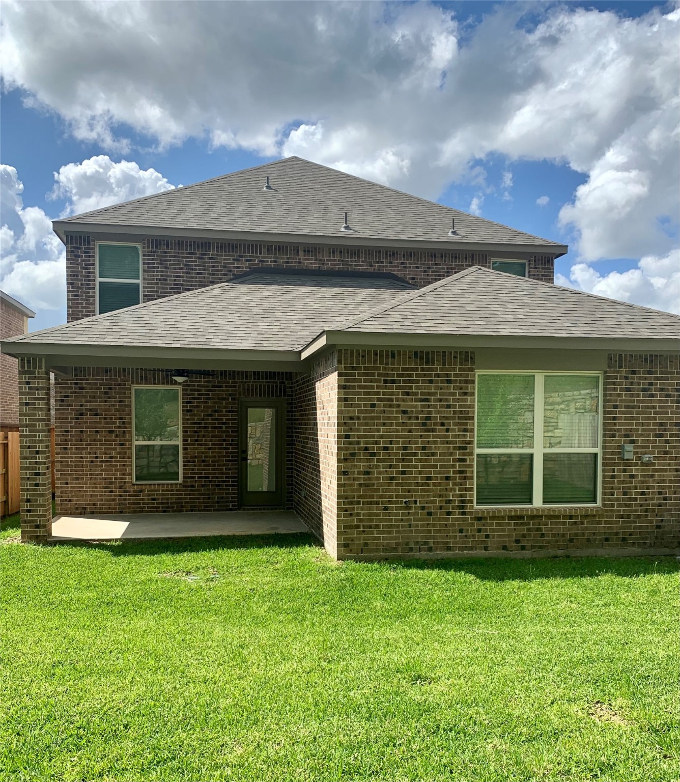6213 White Spruce Drive Conroe, TX 77304 - Photo 2 of 21 front view of a house with a yard