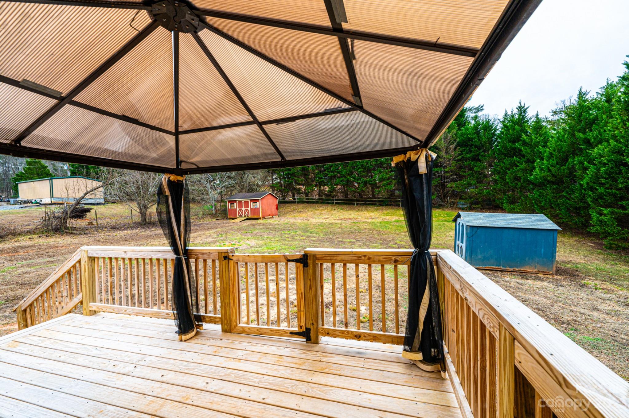 7308 Pyramid Road Hickory, NC 28602 - Photo 10 of 30 Gallery Image 10
