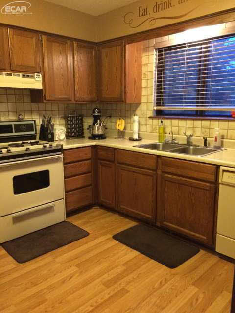 7474 North Center Road Mount Morris, MI 48458 - Photo 8 of 25 20422994-7.JPG