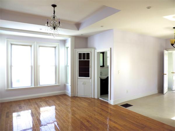 196-198 Holbrook Road Quincy, MA 02171 - Photo 5 of 16 Gallery Image 5