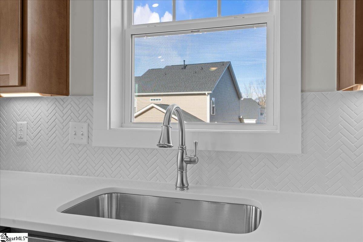 204 Mancini Road Piedmont, SC 29673 - Photo 8 of 29