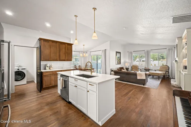 $510,000 | 5995 Dayton Avenue, Rathdrum, ID 83858