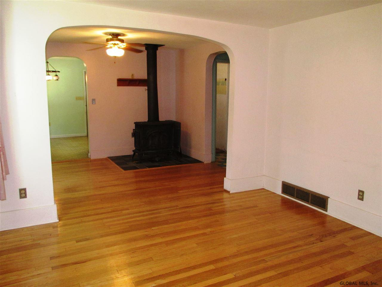 132 Lisha Kill Road Albany, NY 12205 - Photo 13 of 25 Photo 13