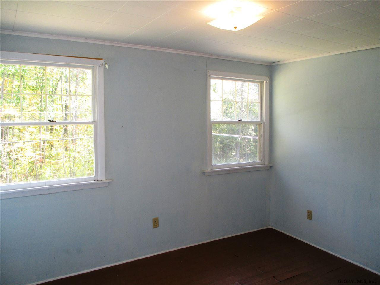 132 Lisha Kill Road Albany, NY 12205 - Photo 15 of 25 Photo 15