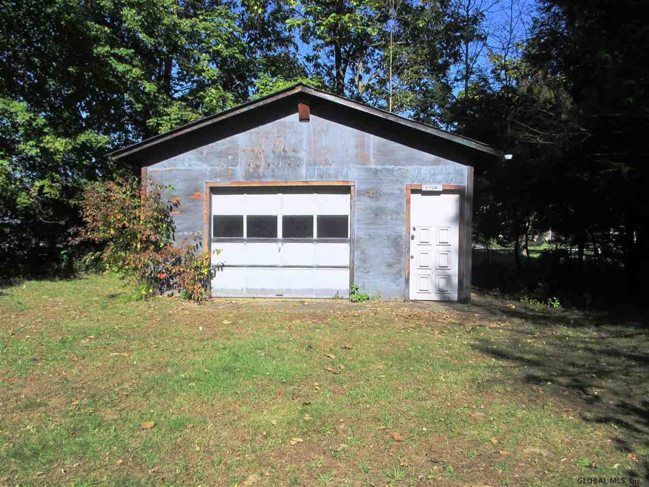 132 Lisha Kill Road Albany, NY 12205 - Photo 23 of 25 Photo 23