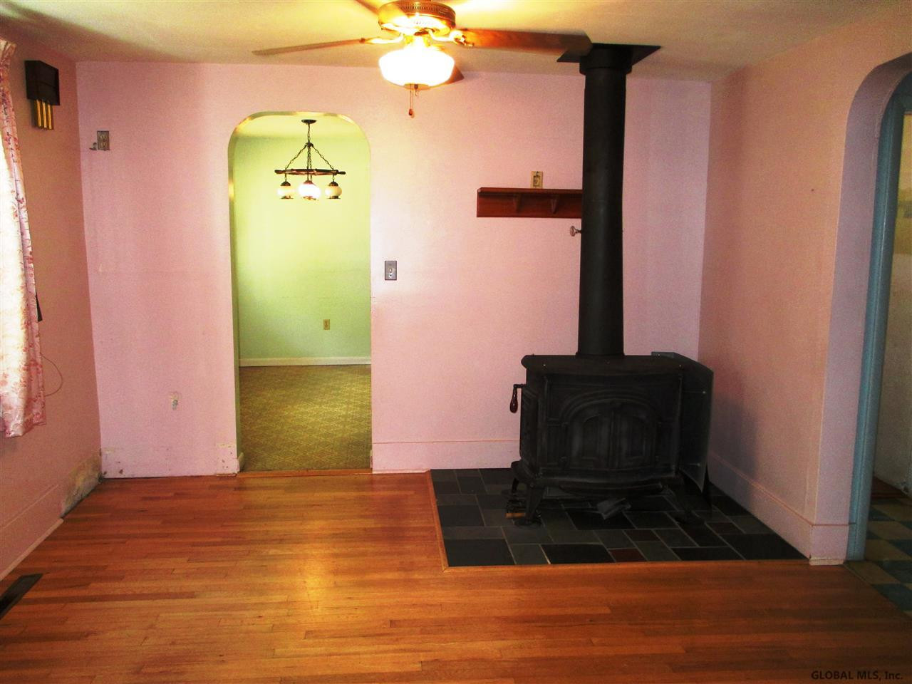 132 Lisha Kill Road Albany, NY 12205 - Photo 7 of 25 Photo 7