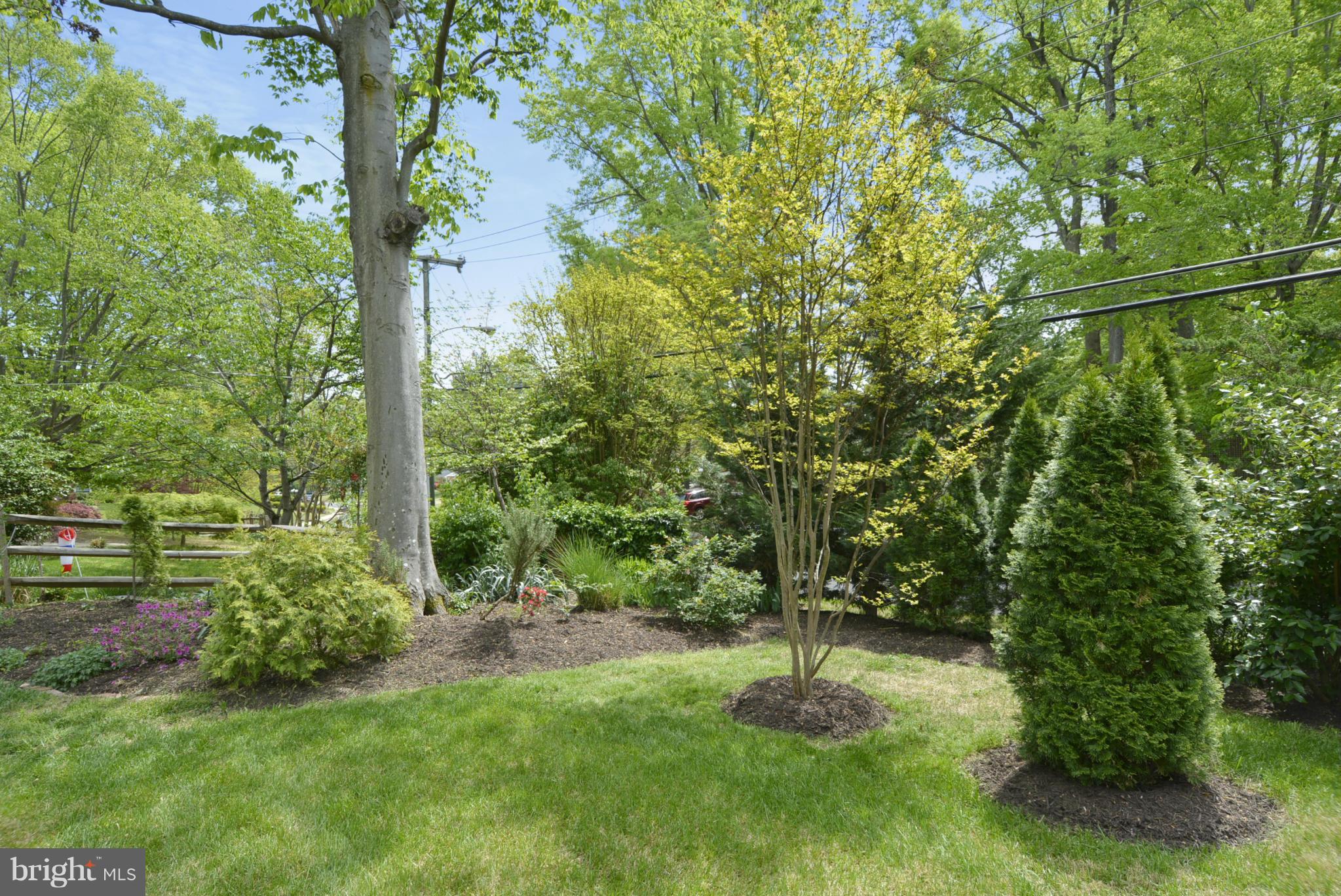 2102 Shenandoah Road Alexandria, VA 22308 - Photo 15 of 30 Exterior (Front)