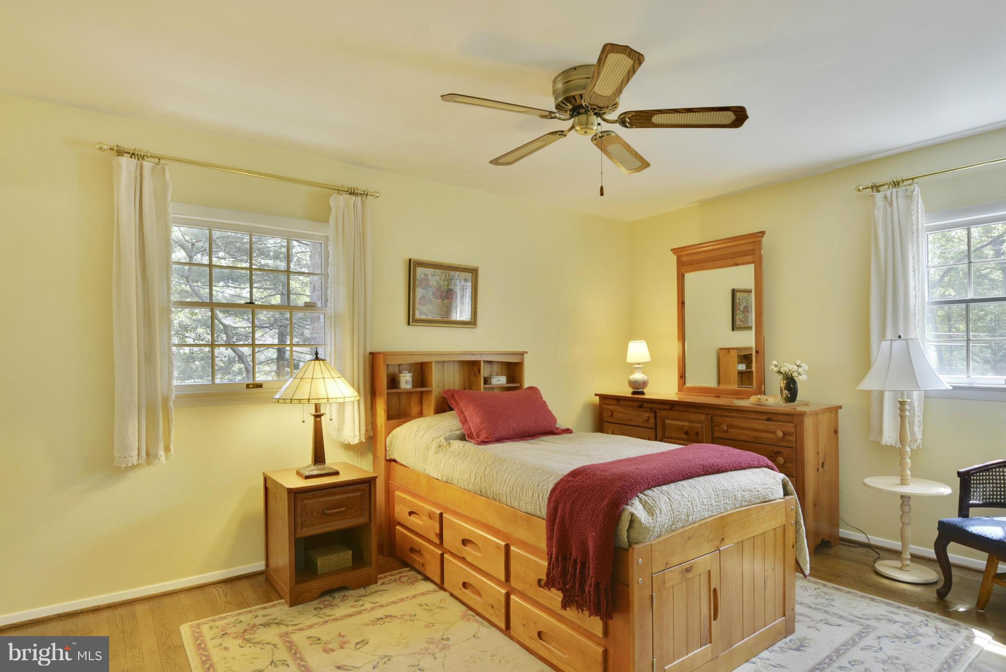 2102 Shenandoah Road Alexandria, VA 22308 - Photo 23 of 30 Bedroom