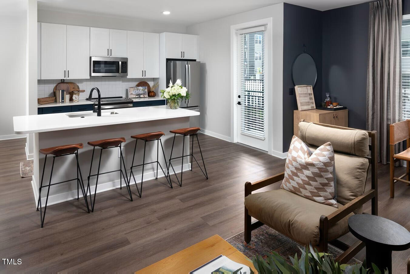 821 Hanbury Way, Unit B1 Raleigh, NC 27607 - Photo 8 of 43 image (6)